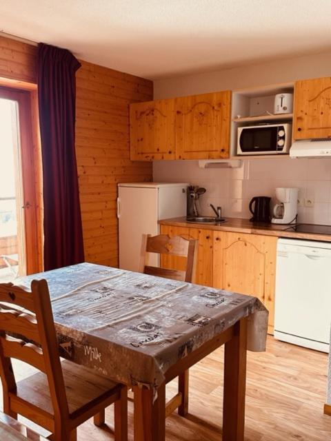 Niveole, Studio 2 Personnes, Les Balcons De Recoin Chamrousse Kültér fotó